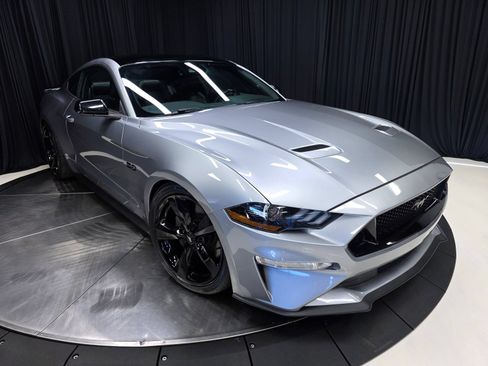 Used 2022 Ford Mustang GT Premium w/ Black Accent Package RWD image 42