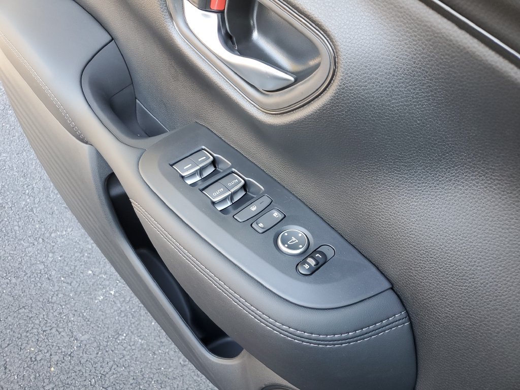 New 2027 Honda HR-V EX-L image 23