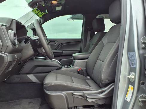 Used 2025 Chevrolet Colorado Trail Boss AWD/4WD image 13
