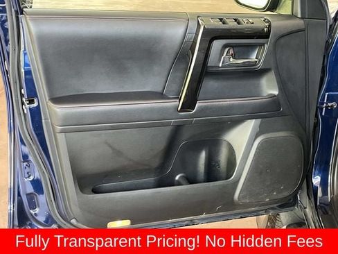 Used 2021 Toyota 4Runner Venture w/ Moonroof Package AWD/4WD image 25