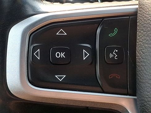 Used 2020 RAM 1500 Big Horn AWD/4WD image 22