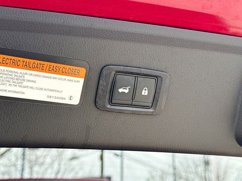 Used 2025 Mitsubishi Eclipse Cross Black Edition image 34