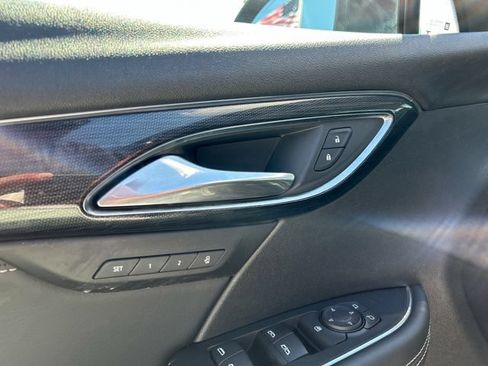 Used 2022 Buick Envision Essence w/ Technology Package I AWD/4WD image 28