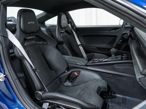 Used 2026 Porsche 911 GT3 image 30