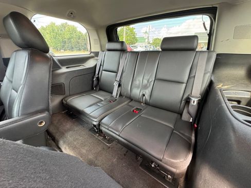 Used 2013 Chevrolet Tahoe LTZ AWD/4WD image 25