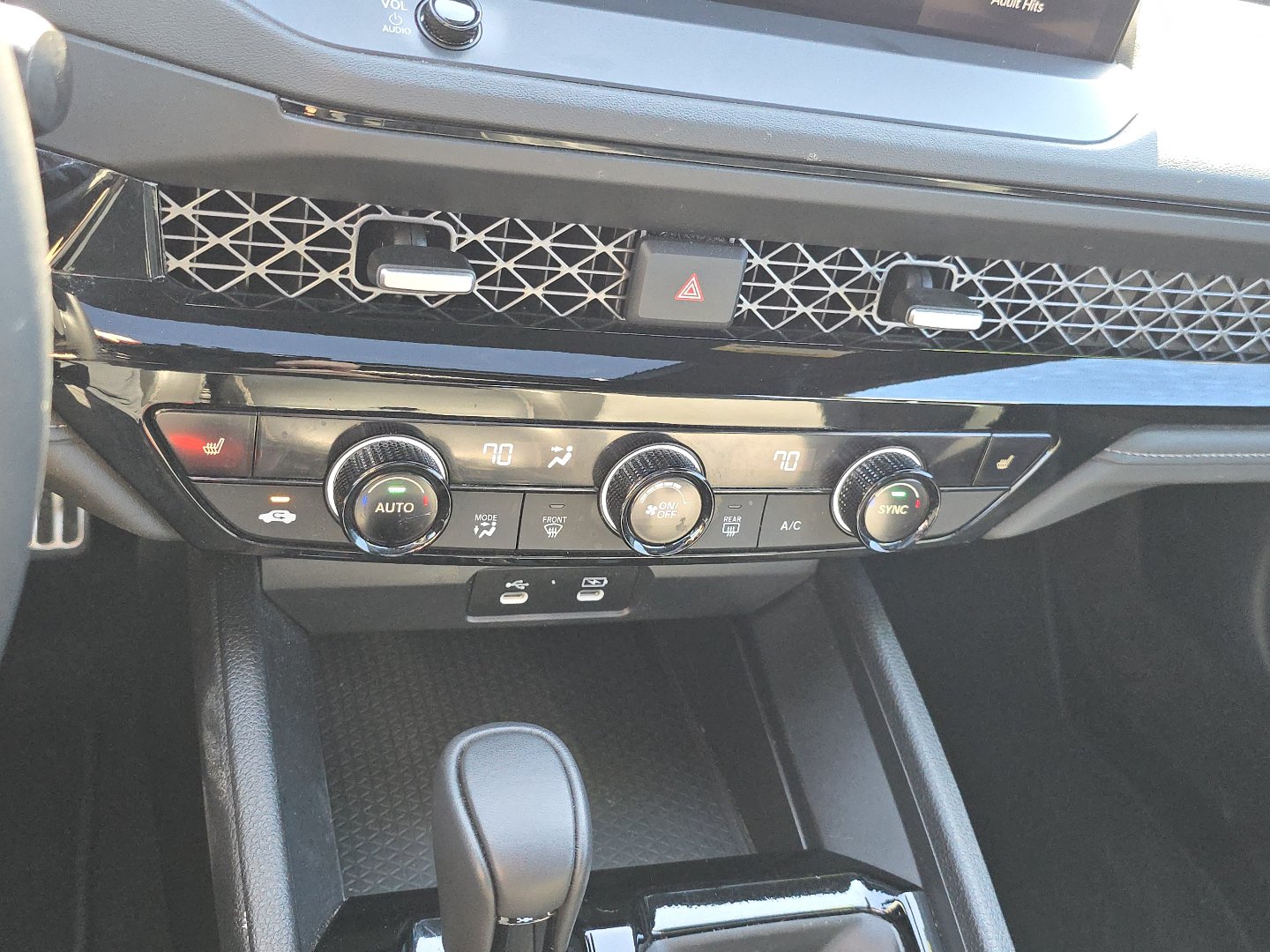 Used 2024 Honda Accord Sport image 29