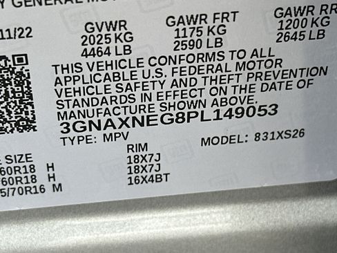 Used 2023 Chevrolet Equinox Premier FWD image 33