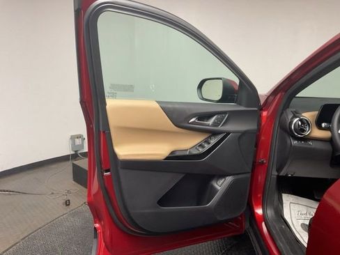 New 2026 Chevrolet Equinox ACTIV w/ Convenience Package III image 9