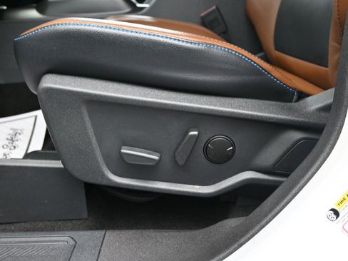 Used 2023 Ford Bronco Outer Banks image 19