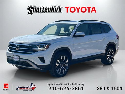 Used 2022 Volkswagen Atlas SE image 1