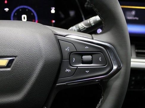 New 2026 Chevrolet Trax LT w/ Sunroof Package image 6