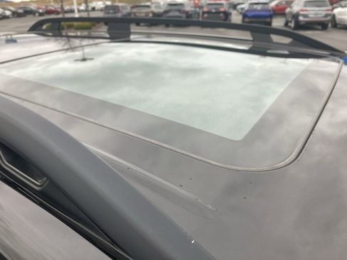 Used 2022 Subaru Forester Premium image 9