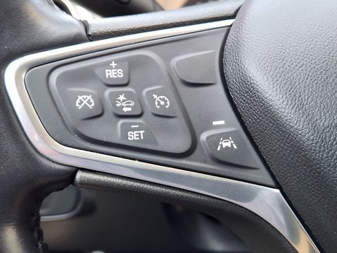 Used 2022 Chevrolet Equinox LT FWD image 21