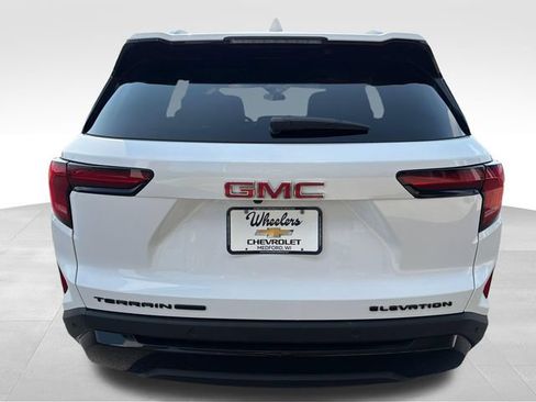 Used 2026 GMC Terrain Elevation w/ Elevation Premium Package AWD/4WD image 4