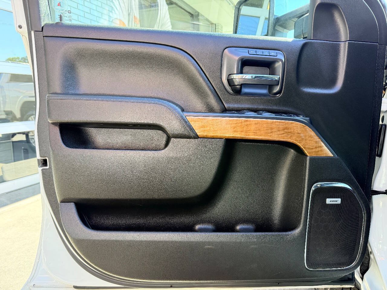 Used 2019 Chevrolet Silverado 3500 LTZ w/ LTZ Plus Package AWD/4WD image 17