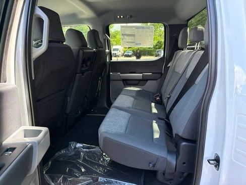 New 2026 Ford F250 XLT w/ Snow Plow Prep Package AWD/4WD image 8