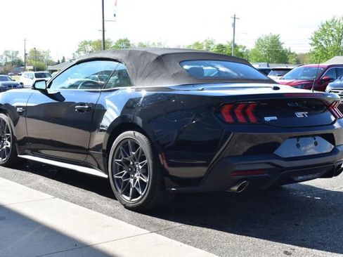Used 2025 Ford Mustang GT Premium w/ GT Performance Package RWD image 14