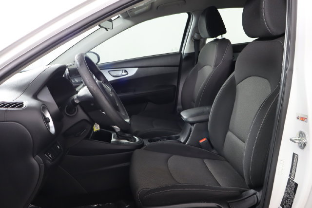 Used 2023 Kia Forte LXS FWD image 10