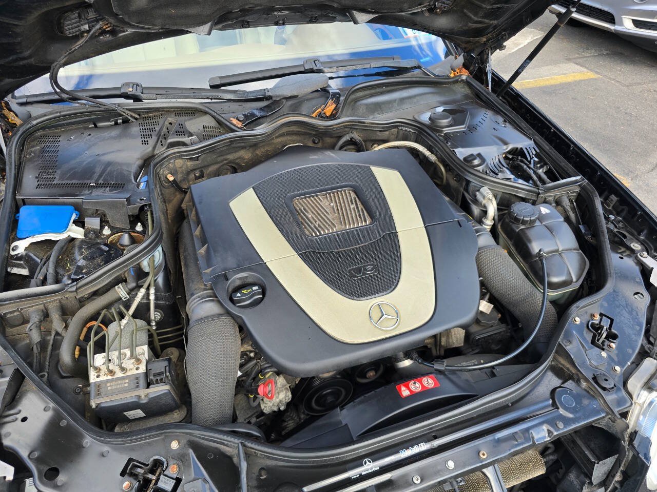 Used 2008 Mercedes-Benz E 350 4MATIC Sedan image 33