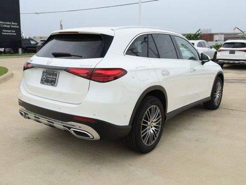 Certified 2025 Mercedes-Benz GLC 300 4MATIC image 6