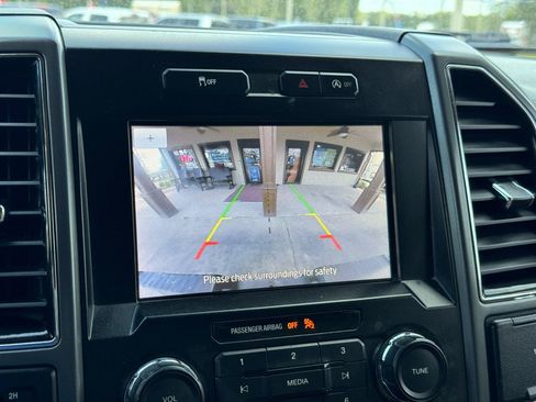 Used 2020 Ford F150 XLT w/ Equipment Group 302A Luxury AWD/4WD image 22