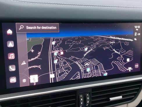 Certified 2023 Porsche Cayenne image 25