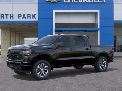 New 2026 Chevrolet Silverado 1500 Custom RWD image 2