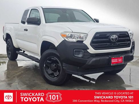 Used 2019 Toyota Tacoma SR RWD image 1