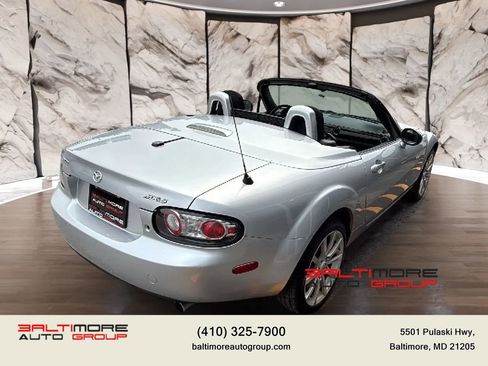Used 2008 MAZDA MX-5 Miata Touring RWD image 7