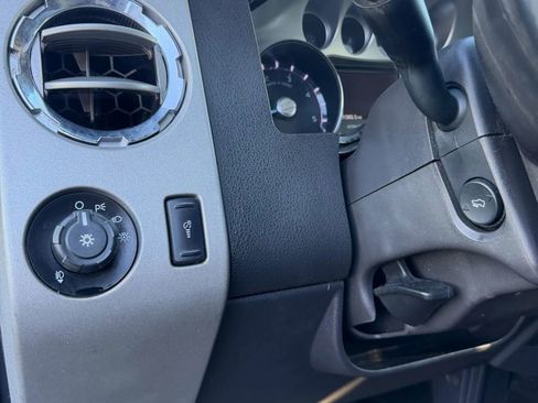 Used 2015 Ford F250 Lariat w/ Lariat Ultimate Package image 19