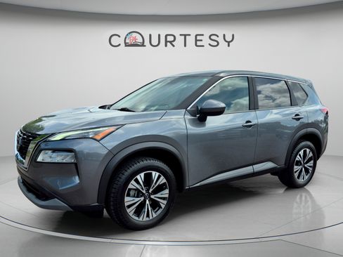 Certified 2023 Nissan Rogue SV FWD image 1