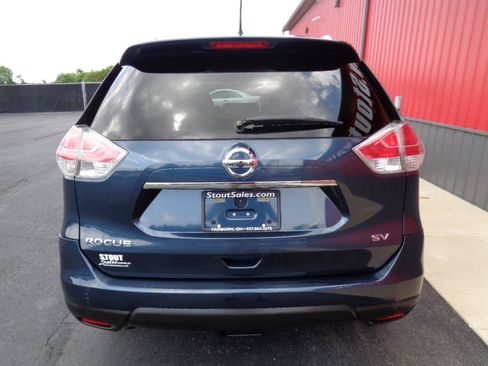 Used 2015 Nissan Rogue SV w/ SV Premium Package FWD image 6