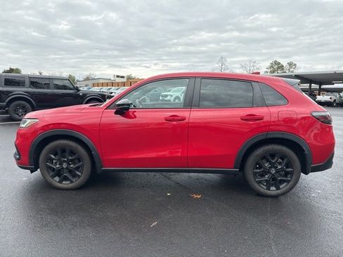 Used 2024 Honda HR-V Sport image 2