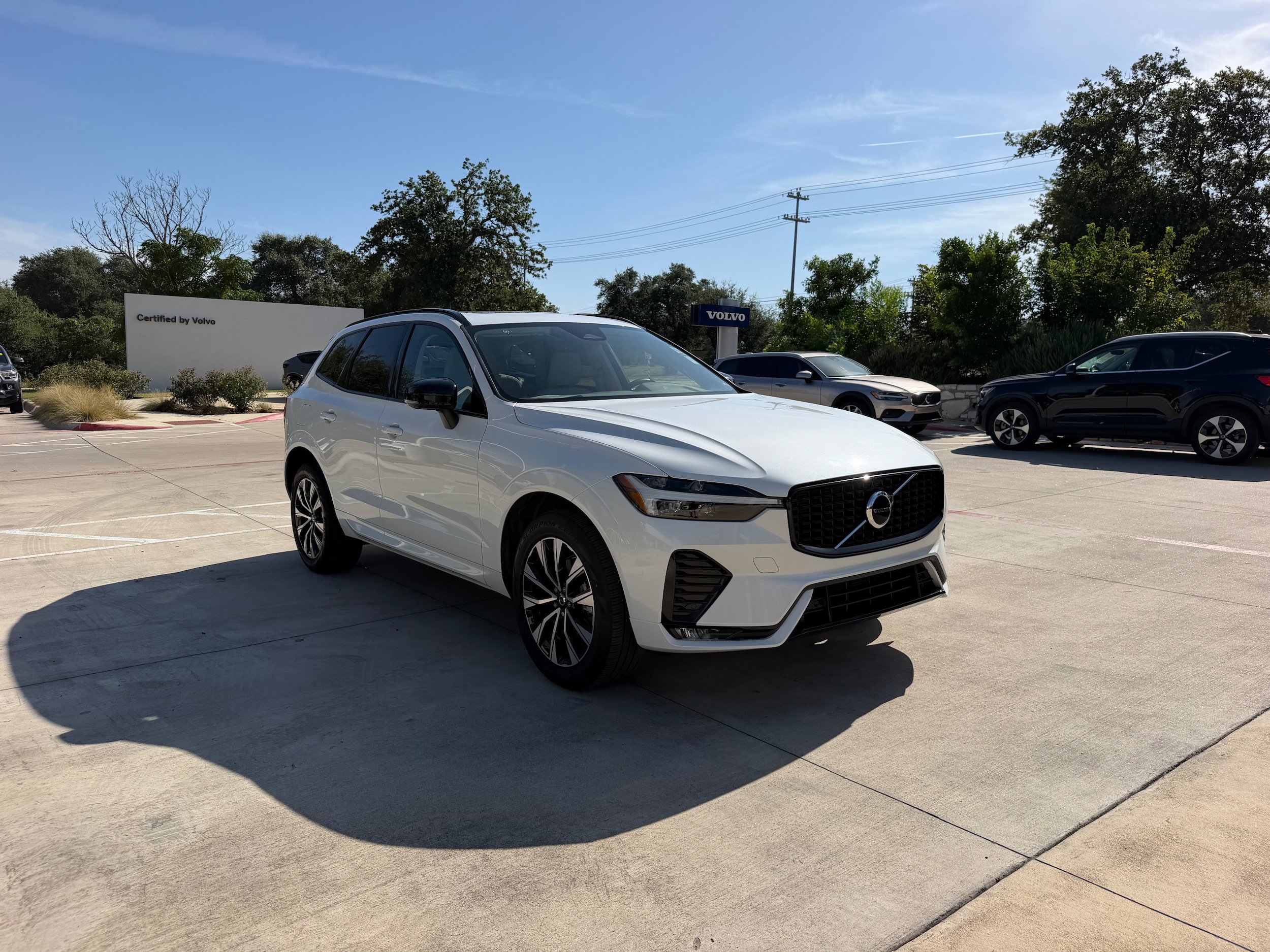 Certified 2024 Volvo XC60 B5 Core w/ Protection Package Premier AWD/4WD image 6