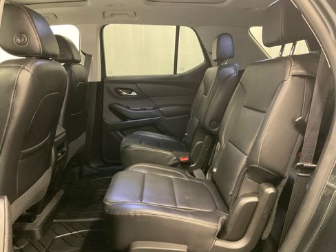 Used 2019 Chevrolet Traverse LT w/ LT Premium Package AWD/4WD image 33