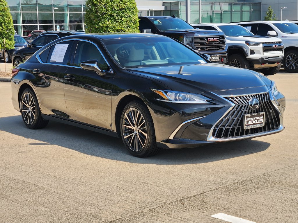 Certified 2025 Lexus ES 350 w/ Premium Package FWD image 3