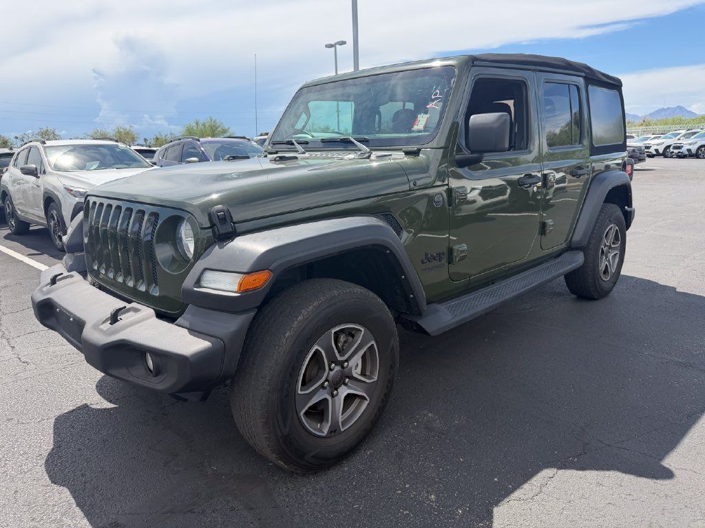 Used 2022 Jeep Wrangler Unlimited Sport AWD/4WD image 3