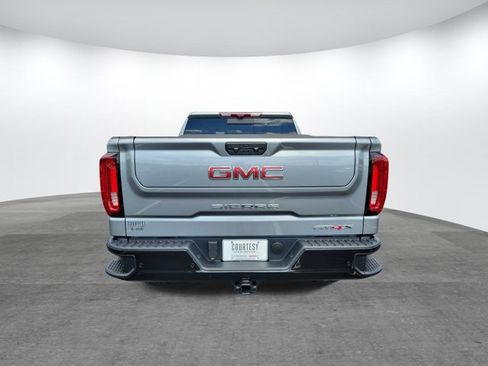 Used 2025 GMC Sierra 1500 AT4X image 7