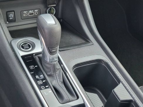 Used 2025 Nissan Sentra SV w/ All-Weather Package FWD image 20