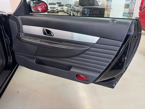 Used 2002 Ford Thunderbird image 9