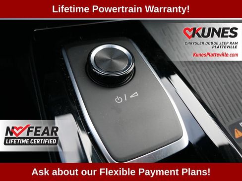 Used 2025 Buick Enclave Sport Touring AWD/4WD image 27