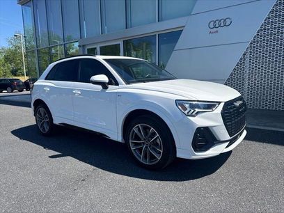 Certified 2025 Audi Q3 2.0T Premium w/ Convenience Package
