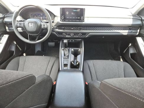 Used 2025 Honda Accord LX image 19