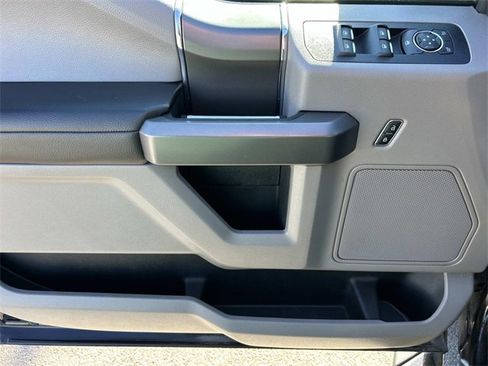 Certified 2019 Ford F150 XLT w/ Equipment Group 302A Luxury image 27