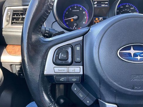 Used 2016 Subaru Outback 2.5i Limited image 6