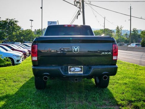 Used 2016 RAM 1500 Express AWD/4WD image 6