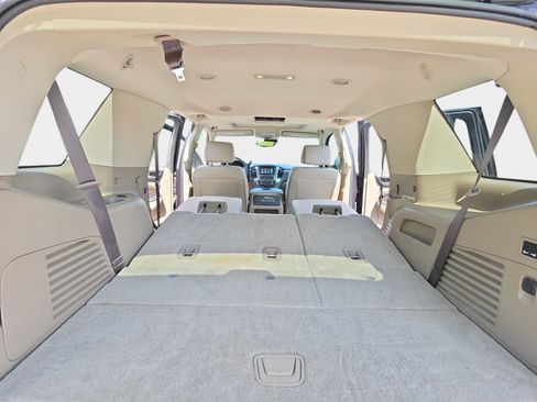 Used 2017 Chevrolet Tahoe LT image 14