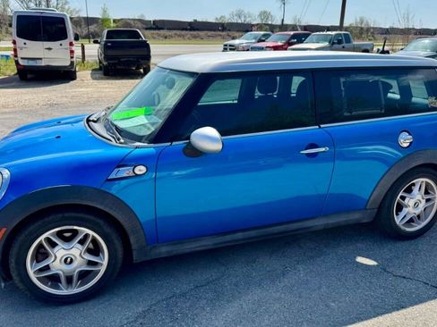Used 2010 MINI Cooper Clubman S image 2