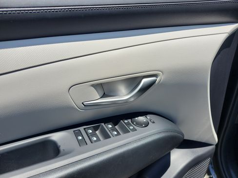 Certified 2026 Hyundai Tucson SE FWD image 17