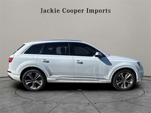 Used 2021 Audi Q7 3.0T Prestige w/ Prestige Package image 6